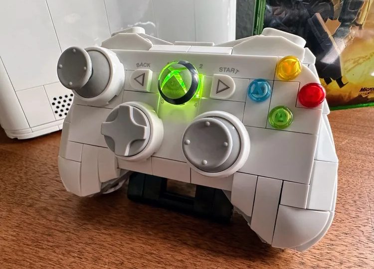 Mega Blocks’ Xbox 360 replica is bricked out of the box, and it’s $50 off