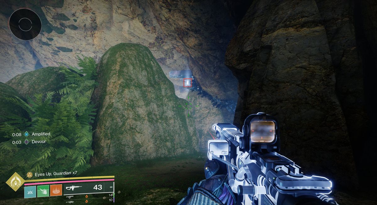 An image showing a Feather of Light in Destiny 2