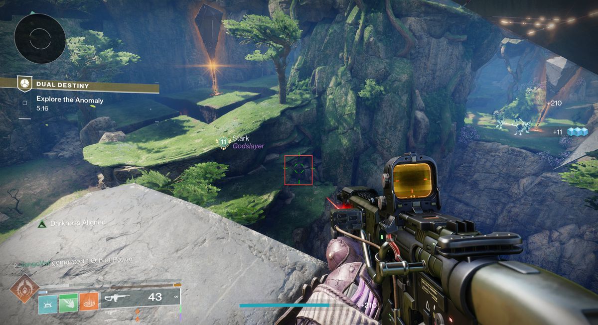 An image showing a Feather of Light in Destiny 2